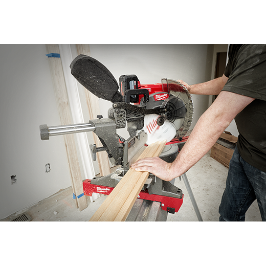 Milwaukee 2739-20 M18 FUEL 12" Dual Bevel Sliding Compound Miter Saw - (Tool Only) - Image 3