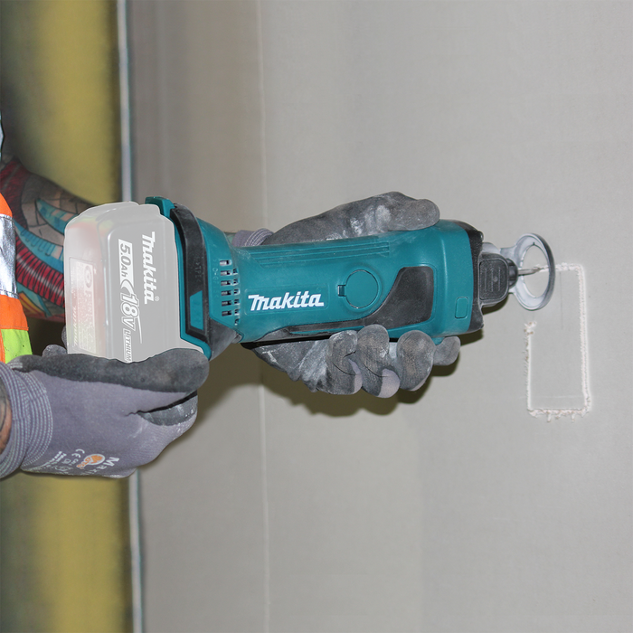 Makita XOC01Z 18V LXT Lithium‑Ion Cordless Cut‑Out Tool - Image 3