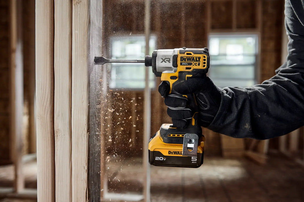 DeWalt DCF845P1 20V Max XR 1/4"  Impact Driver Kit - Image 6