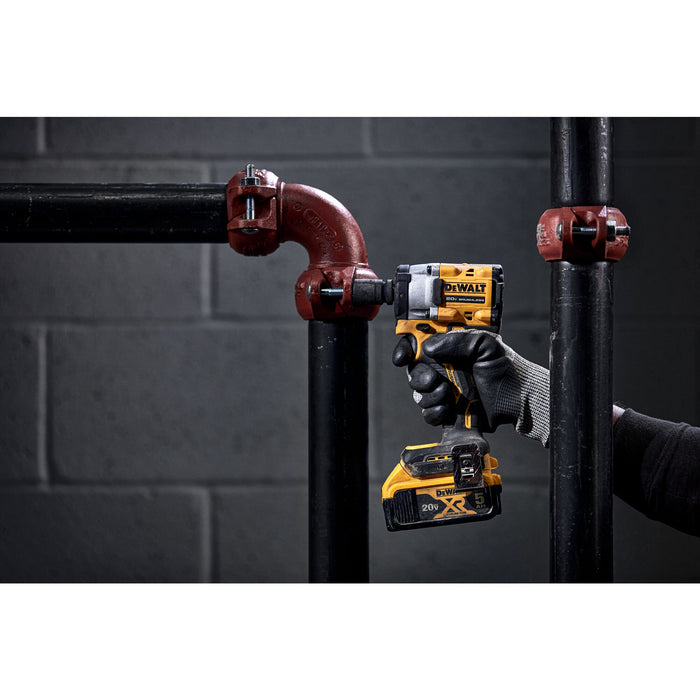DeWalt DCF921B Impact Wrench (Tool Only) - Image 3