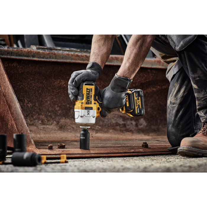 DeWalt DCF961B 20V Max Brushless 1/2" High Torque Impact Wrench (Tool Only) - Image 5