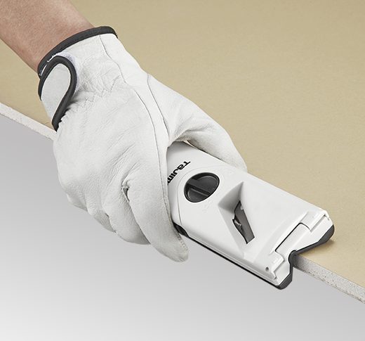 Tajima TBK180-V30 30 Degree Drywall Chamfer - Image 6