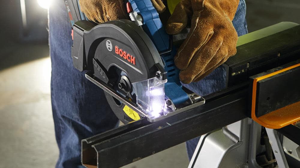 Bosch GKM18V-20N 18V 5-3/8" Metal-Cutting Circular Saw (Tool Only) - Image 4
