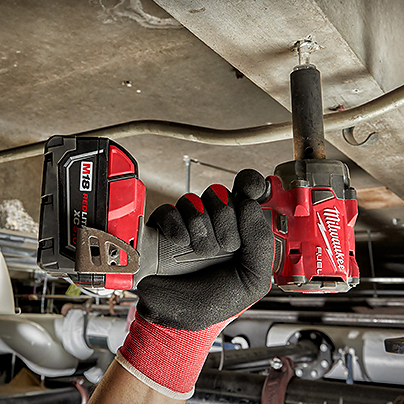 Milwaukee 2855P-20 M18 FUEL 1/2 Compact Impact Wrench w/ Pin Detent (Tool Only) - Image 3
