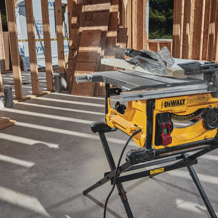 DeWalt DWE7485WS 8-1/4" Compact Jobsite Table Saw with Stand - Image 4