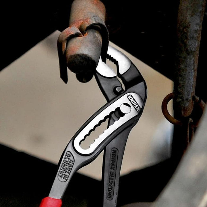 Knipex Alligator® Water Pump Pliers 12 Inch (300mm) – 88 01 300 – Made In Germany
