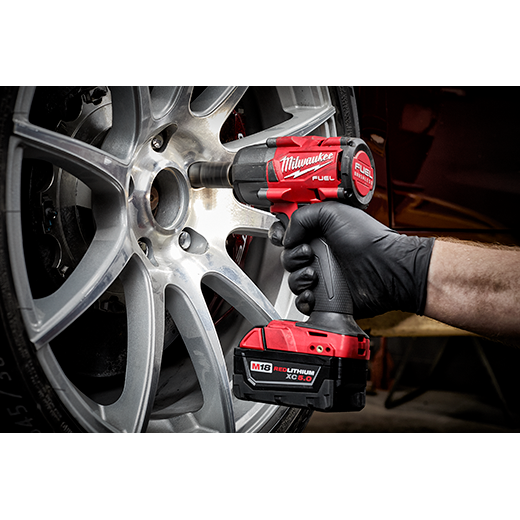 Milwaukee 2962-20 M18 FUEL 1/2" Mid-Torque Impact Wrench w/ Friction Ring (Tool Only) - Image 3