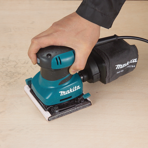 Makita BO4556 1/4 Sheet Finishing Sander - Image 2