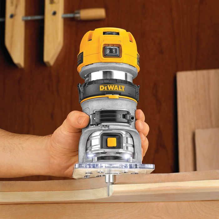 DeWalt DWP611 1-1/4 HP Max Torque Variable Speed Compact Router - Image 3