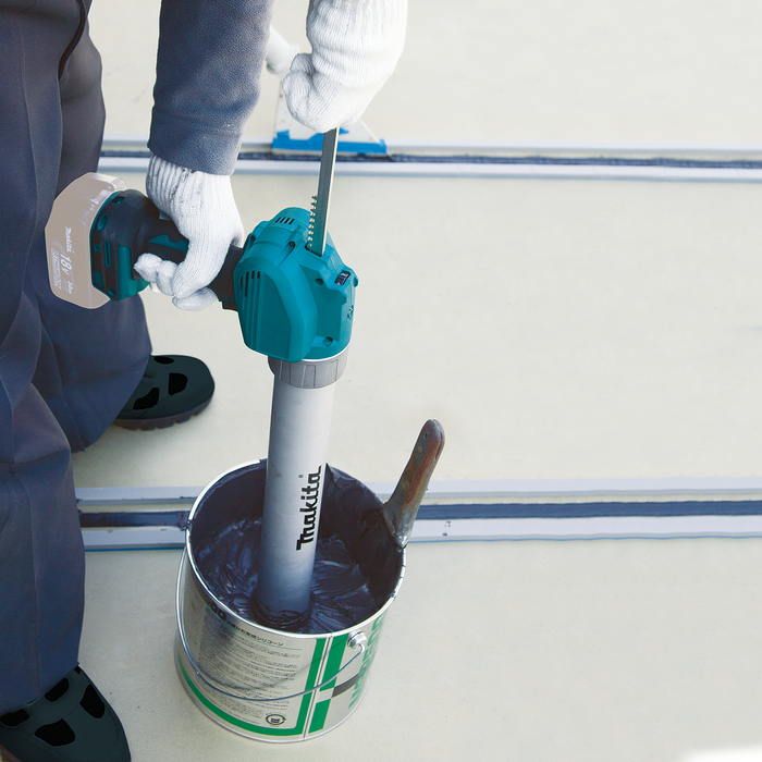 Makita xgc01zb hotsell